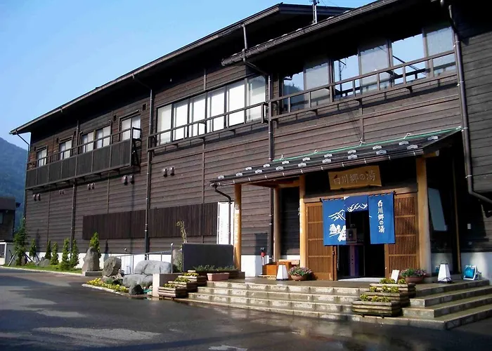 Shirakawa-Go No Yu Hotel