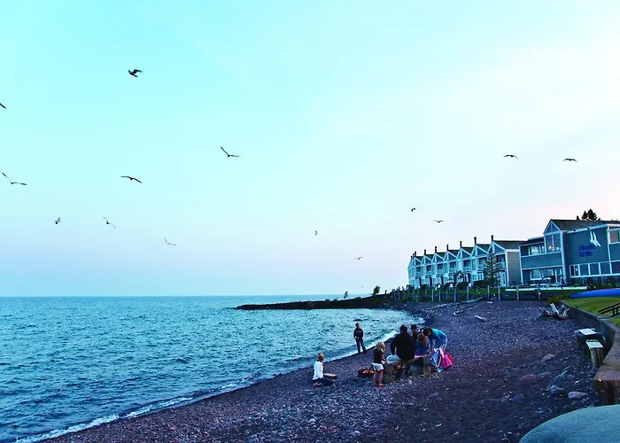 Bluefin Bay On Lake Superior Tofte