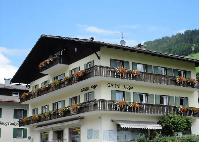 Aparthotel Garni Hofer Sexten