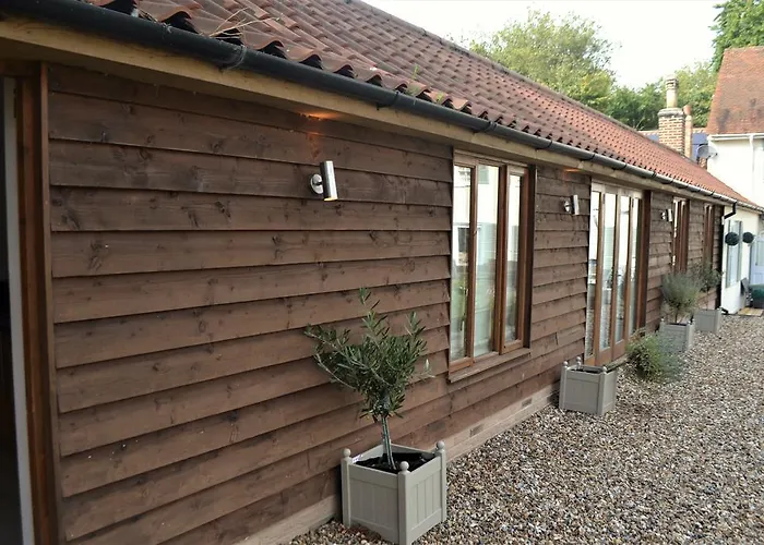 Appletree Cottages Mildenhall