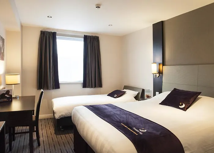 Premier Inn Dundee Centre