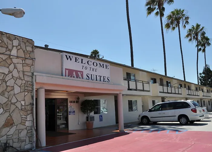 Lax Suites El Segundo