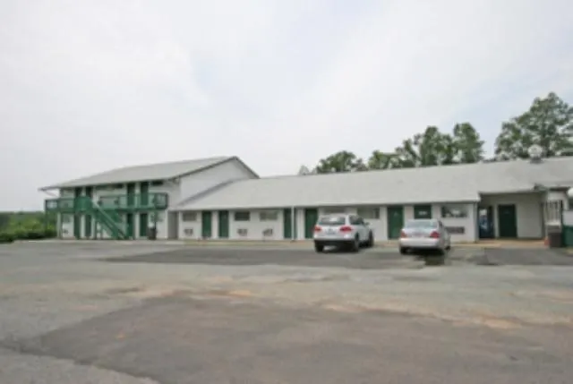 Hotel Lake Anna Glenora