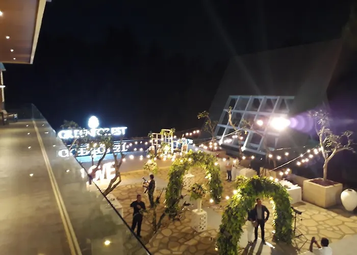 The Green Forest Resort Lembang
