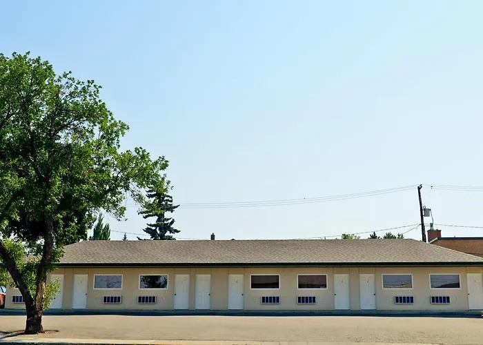 121 Steakhouse & Motel Assiniboia