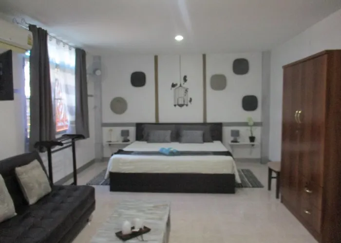 Similan Hotel Bang Tao Beach 