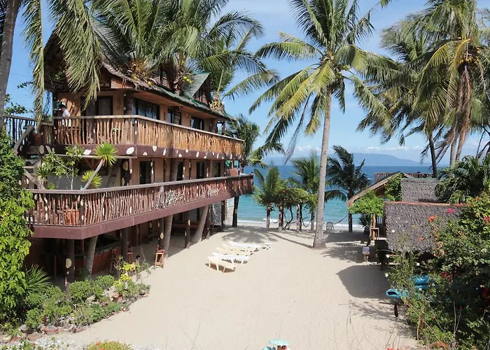 Bamboo House Beach Lodge & Restaurant Puerto Galera
