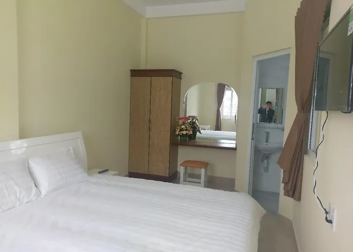 St. Dong Tam Guesthouse Đà Lạt