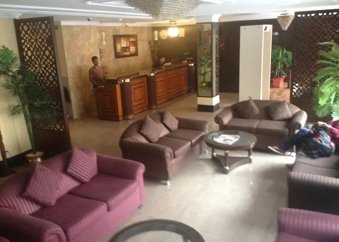 The Crest Inn Delhi 
