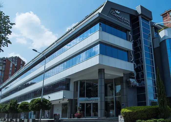 Queen'S Hotel - Zebra Centre Skopje