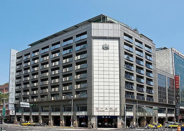 First Hotel Taipei