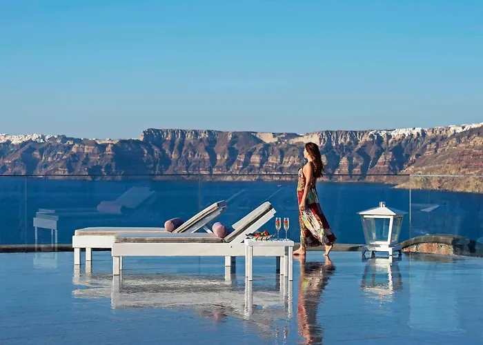 Acroterra Rosa Luxury Suites & Spa Akrotírion