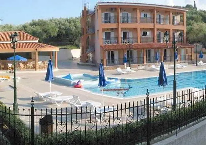 Ζante Dolphin Aparthotel Alykes 