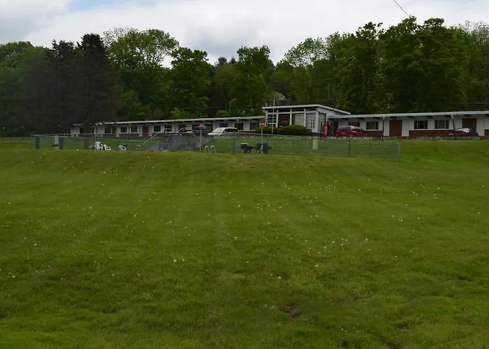Paramount Motel Pocono Marshalls Creek