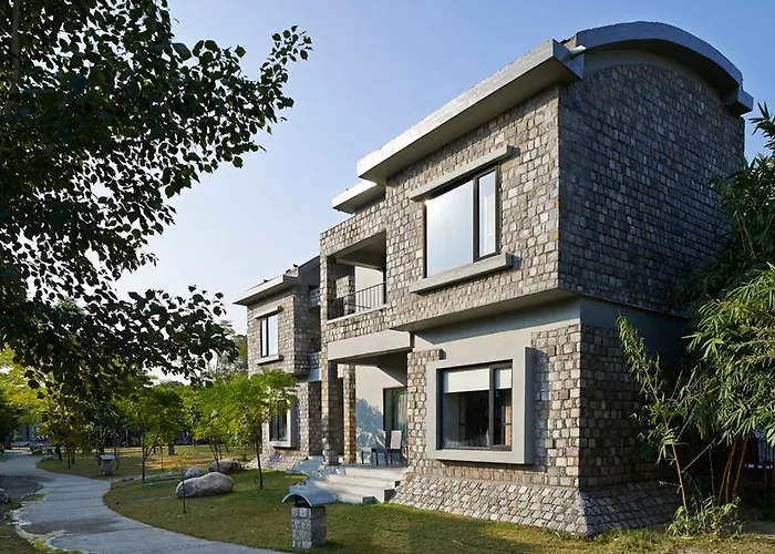 Club Mahindra Corbett Hotel Jim Corbett National Park