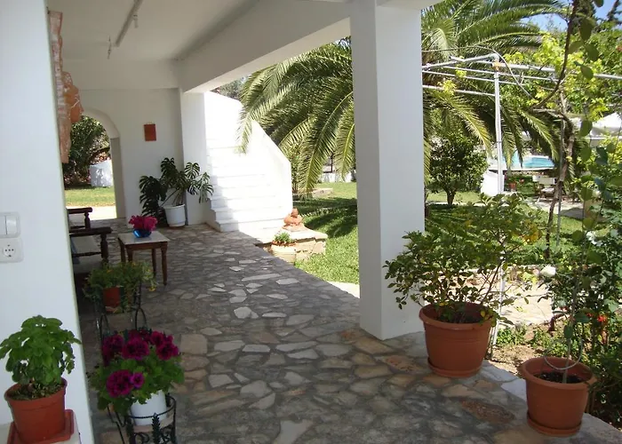 Villa Martha Spetses Town