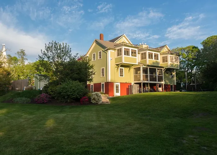 Captain Freeman Inn Brewster