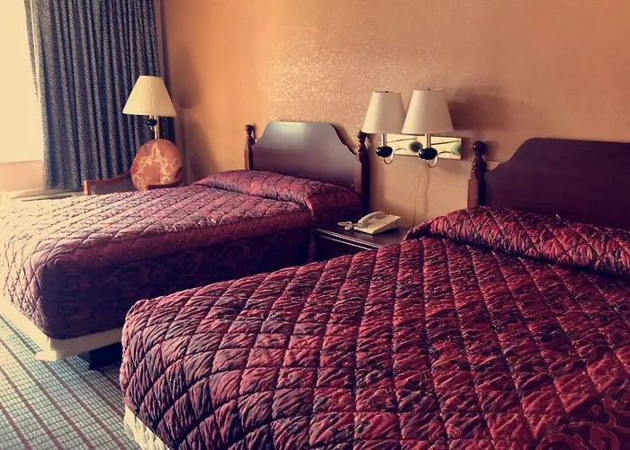 Budget Inn Calhoun