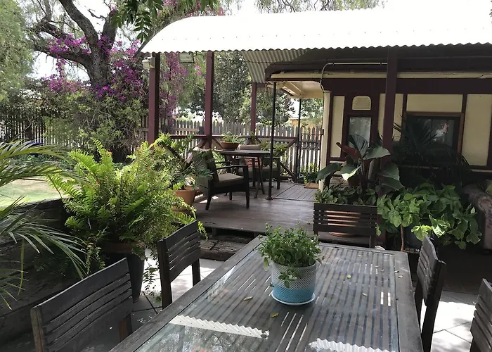 Dongara Breeze Inn