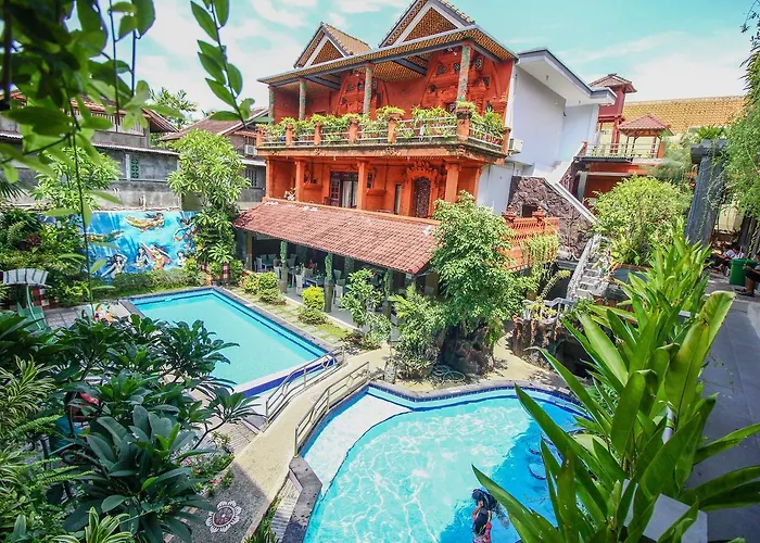 Hotel Lumbung Sari Legian