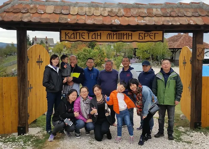 Etno Kompleks Kapetan Misin Breg Donji Milanovac