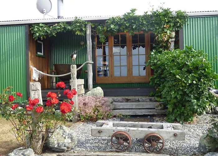 Hapuku Carriages Kaikoura Bed & Breakfast