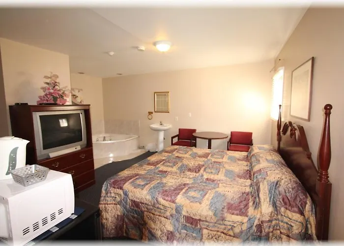 Lotus Motel Cobourg