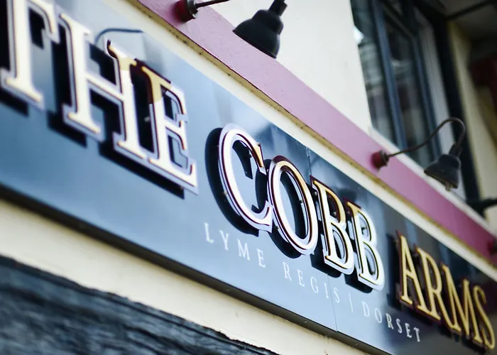 Cobb Arms Hotel Lyme Regis