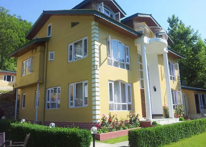 Forest Hill Resorts Pahalgam
