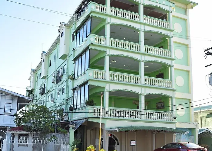 Regency Suites Hotel Georgetown