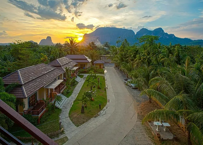 Palms Hill Resort Phang Nga