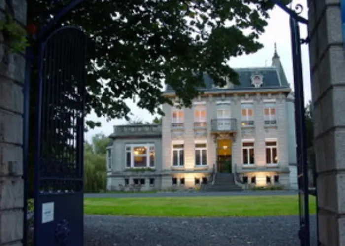 Au Château Des Thermes Saint-Amand-les-Eaux