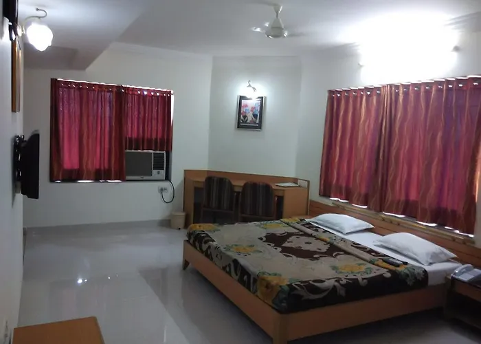Hotel Galaxy Surat