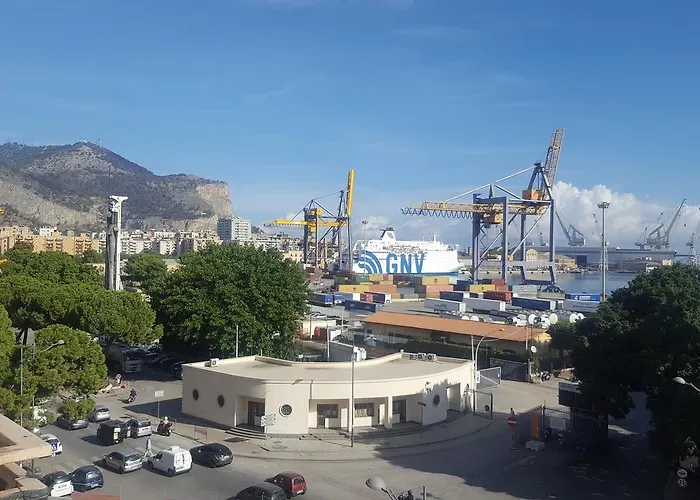 Vista Sul Porto Acomodação com café da manhã Palermo