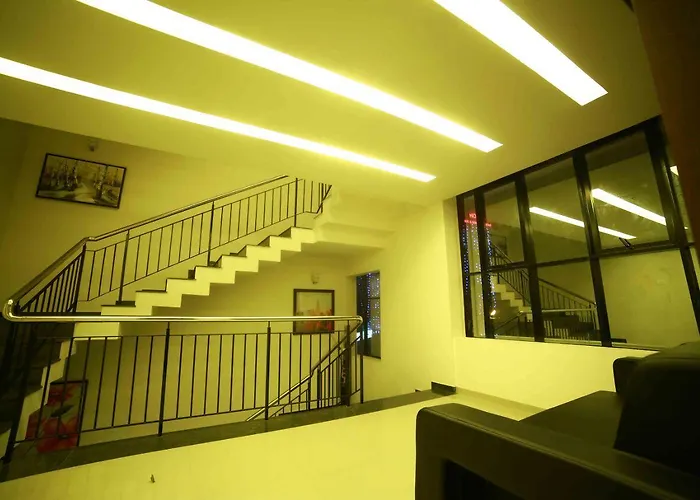 Nalanda Inn Palakkad