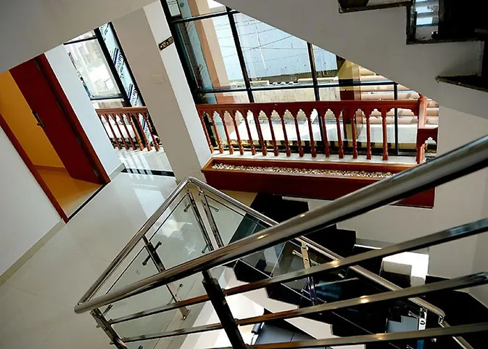 Roopmahal Hotel Thiruvananthapuram