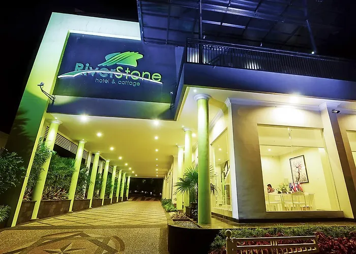 Riverstone Hotel & Cottage Batu 