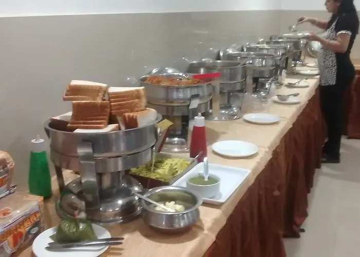Hotel Delux Inn Agra 