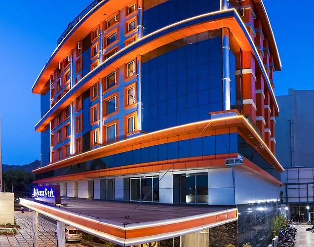 Hotel Benzz Park Vellore