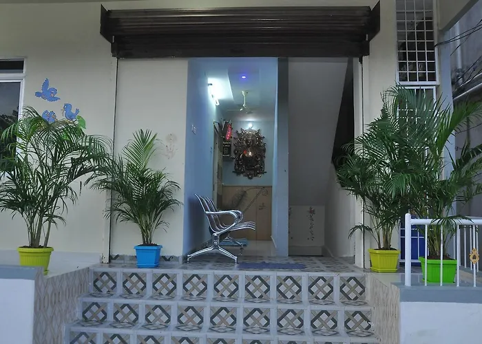Sripaadha Inn Kanipakam