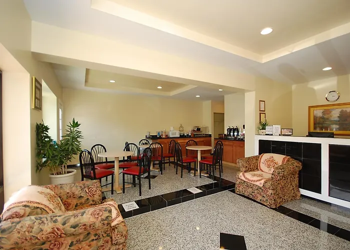 Millville Motorsports Inn And Suites