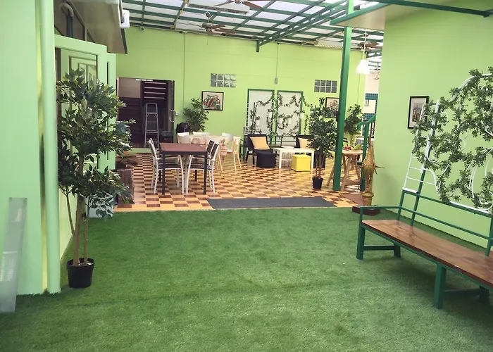 Greenery Hostel Bangkok