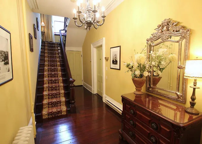 The Rendell Shea Manor Hotel St. John's