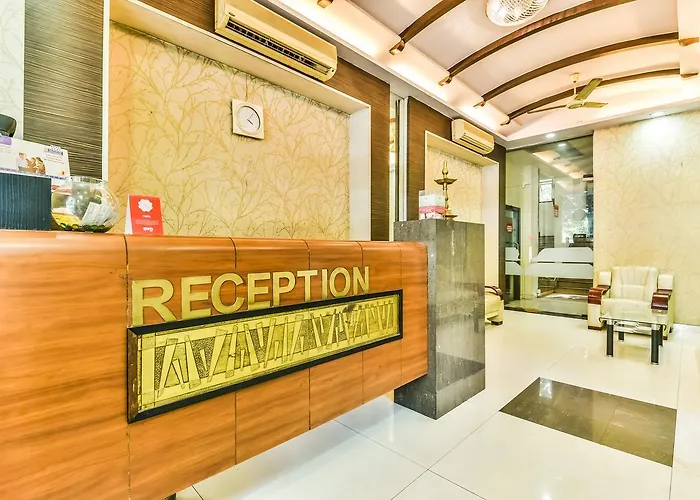 Hotel Dhiraj Mumbai