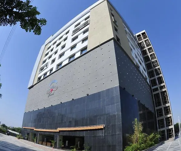 The Cambay Grand Hotel Ahmedabad