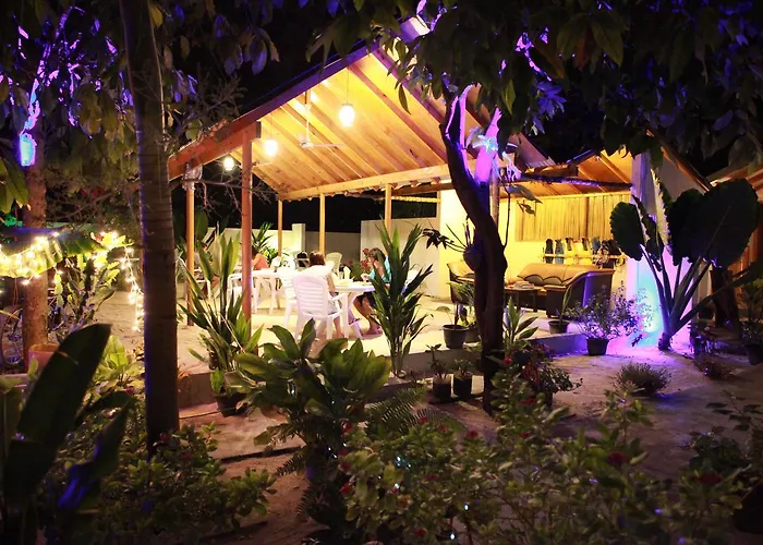 Resten Inn Thoddoo