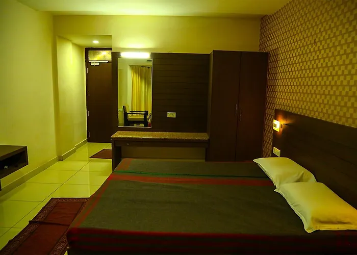Iroomz Hotel Pawan Bellary