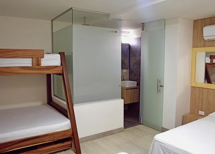 Hotel Piso 12 Bello