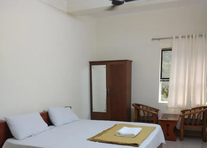 Manjira Lodge Guruvayur