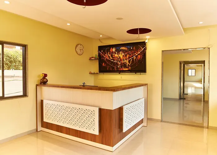 Hotel Shree Sai Sangam Deluxe Shirdi